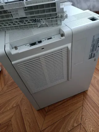 Impresora profesional HP Color LaserJet M553