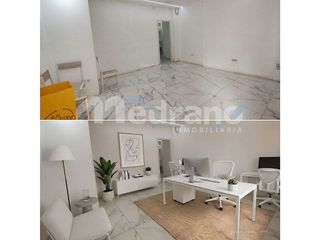 Local comercial en venta en Centro Urbano en Benidorm