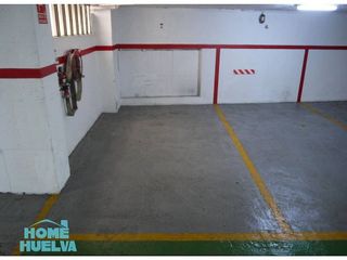 Garaje en venta en Centro en Huelva