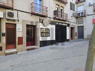 Local comercial en venta en San Ildefonso - Catedral en Jaén