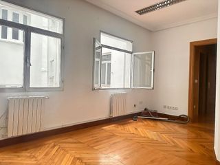 Piso en venta en Centro - Ayuntamiento en Santander