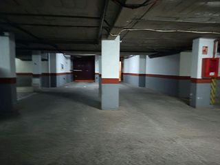 Garaje en venta en Altozano - Conde Lumiares en Alicante