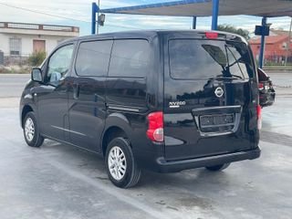 Nissan NV200