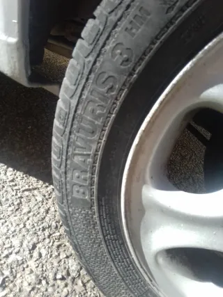 Llantas Peugeot 106/306  neumáticos nuevos