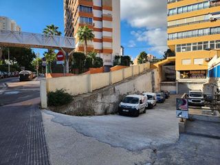 Nave industrial en venta en Playa de Poniente en Benidorm