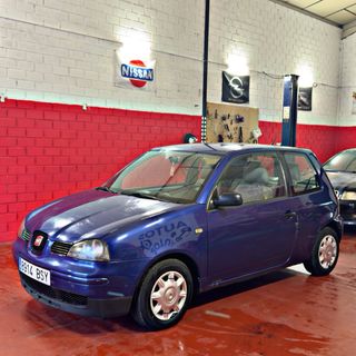 SEAT Arosa 2002