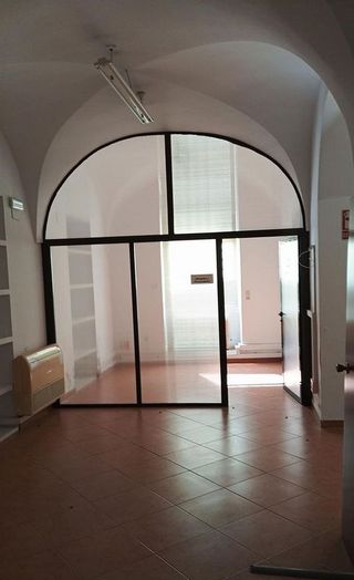 Local comercial en venta en Montijo