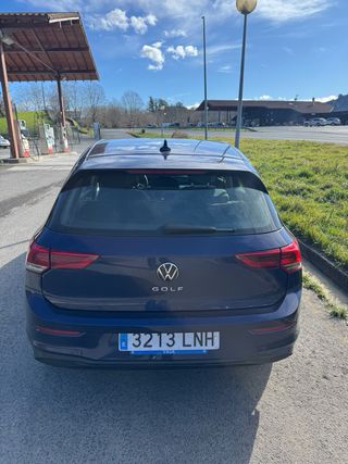 Volkswagen Golf 2021