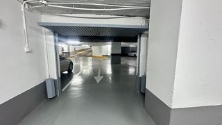 Garaje en venta en La Buhaira en Sevilla