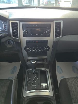 JEEP Grand Cherokee 3.0 V6 CRD Laredo