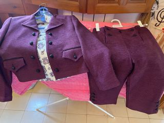 Traje Torrentí Llorca Talla 14 Morado.