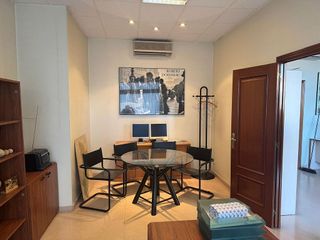 Local comercial en venta en Pardinyes - Riu Segre - Mitjana en Lleida