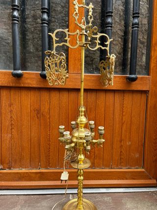 Velon de Lucena / Lámpara de pie antigua