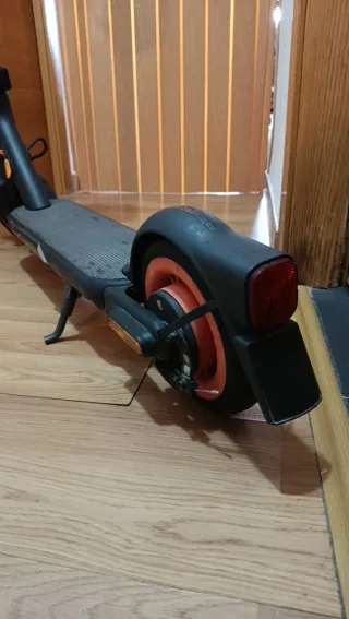 Patinete Eléctrico Xiaomi 4 Go