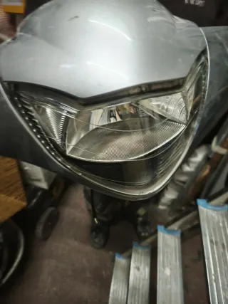 Faro delantero Honda SH 125