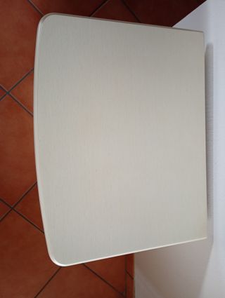 Comodino 3 cassetti beige