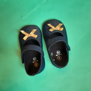 Scarpine bimba blu numero 17/18