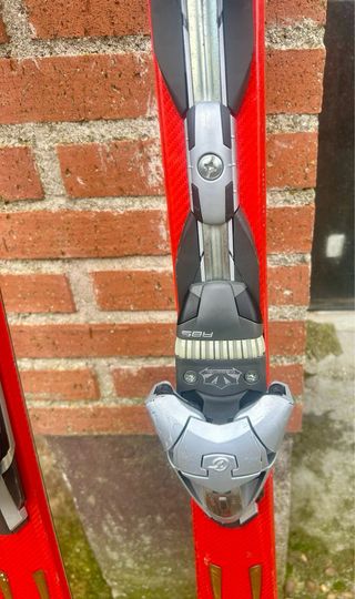 Esquís HEAD LC180 con fijaciones