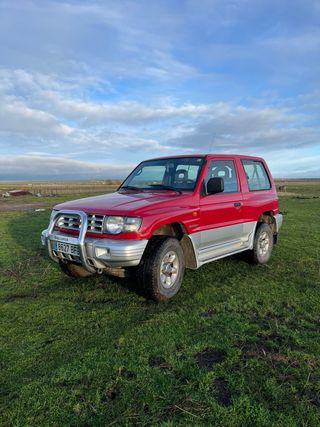 Mitsubishi Montero 2001