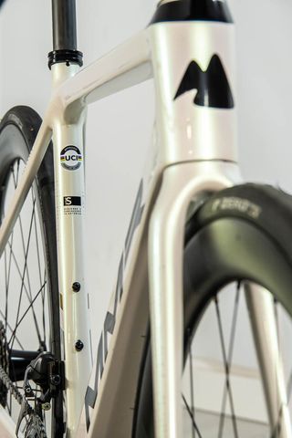 MMR ADRENALINE G2 PEARL WHITE AND BLACK T-S 2024 - Talla: S