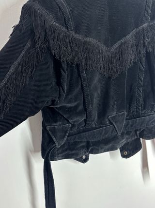 Chaqueta Panay Negra con Flecos