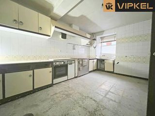 Casa adosada en venta en Ares