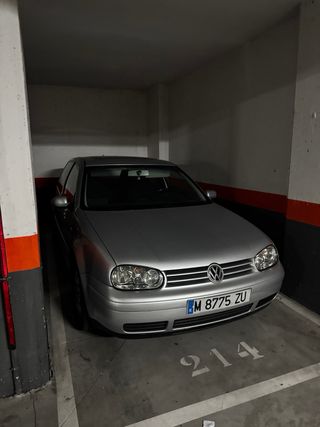 Volkswagen Golf GTI