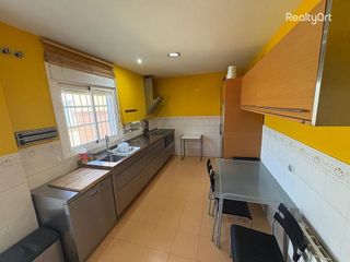 Casa pareada en venta en Sanlúcar la Mayor