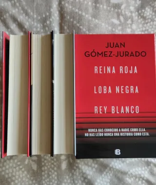 Trilogía Reina Roja en tapa dura.