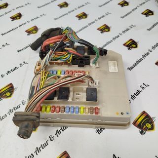 Caja de fusibles Renault Modus Clio 674661C 674 661 C 8200674661C