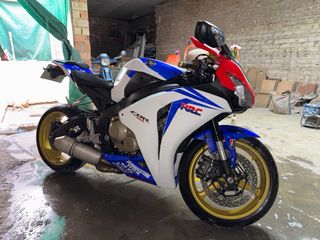 Honda CBR 1000 RR Fireblade