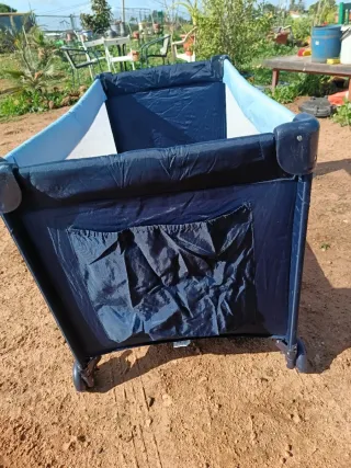 Parque cuna de viaje