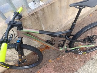 Orbea oiz carbono nueva 2023 doble suspension 29"