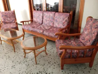 Conjunto Sofá y Mesas Centro