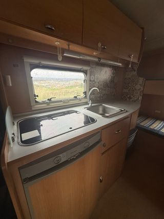 Autocaravana Elnagh Baron 37 2008