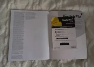 Libros inglés Roadmap y English File AdvancedC1-C2