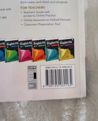 Libros inglés Roadmap y English File AdvancedC1-C2