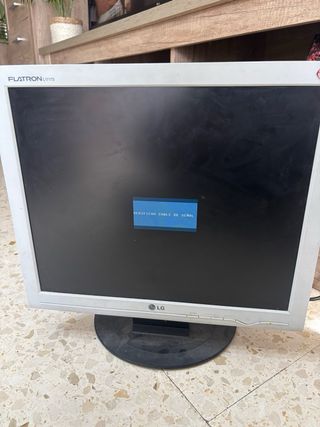Monitor LG Flatron L1715S