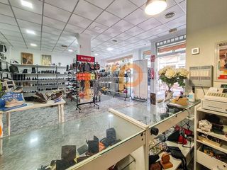 Local comercial en venta en Huércal-Overa