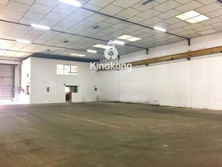 Nave industrial en venta en Humanes de Madrid
