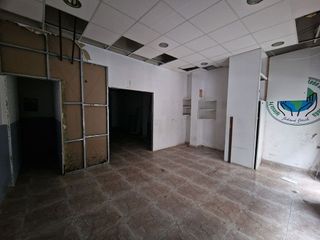 Local comercial en venta en Praza de España en Ferrol