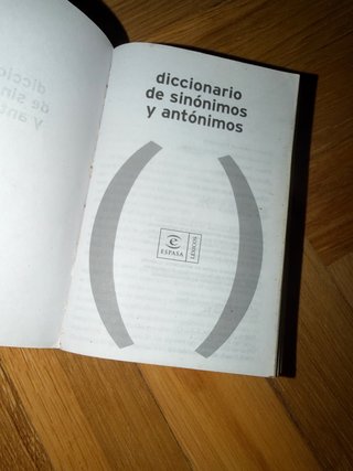 Diccionarios sinónimos y antónimos