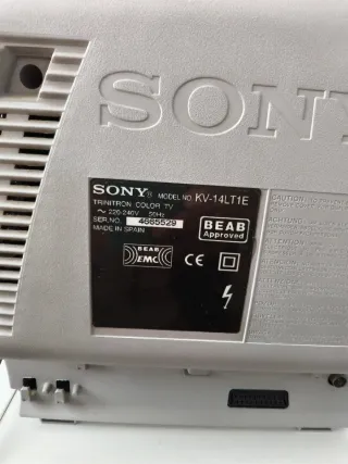 TV monitor Sony Trinitron CRT 14" KV-14LT1E