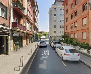 Local comercial en venta en Las Arenas Centro en Getxo