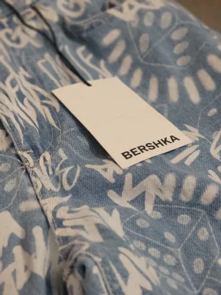 Vaqueros Baggy Estampados Bershka Talla 34