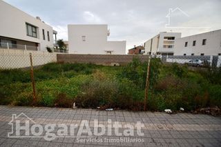 Terreno en venta en Zona Piscinas en Burriana