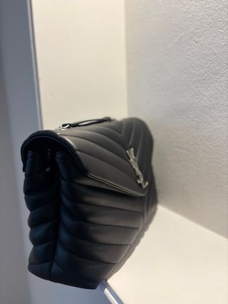 Borsa Saint Laurent nera con logo argento