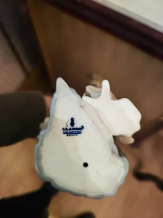 Figura Lladró Mujer con Perro