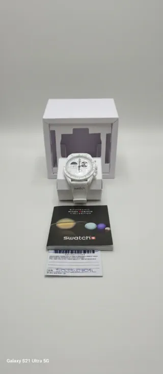 Reloj  (Omega swatch)  Moonswatch Blanco