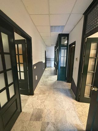 Oficina en alquiler en Núcleo Urbano en Chiclana de la Frontera